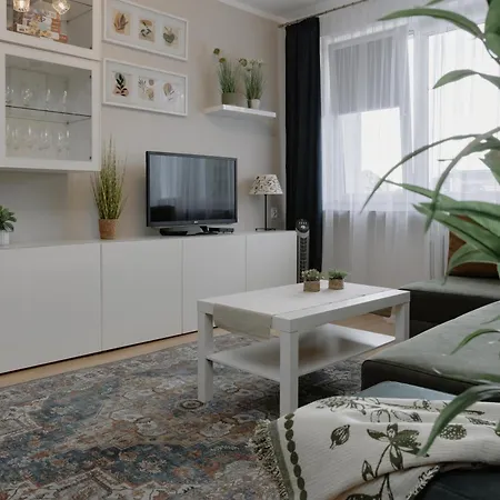 Widok 1 - 300 Metrow Od Rynku, Dwie Sypialnie, Balkon W Sercu Wroclawia, Fair Rentals
