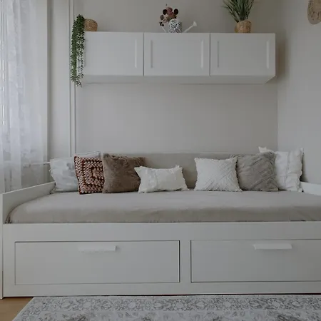 Widok 1 - 300 Metrow Od Rynku, Dwie Sypialnie, Balkon W Sercu Wroclawia, Fair Rentals