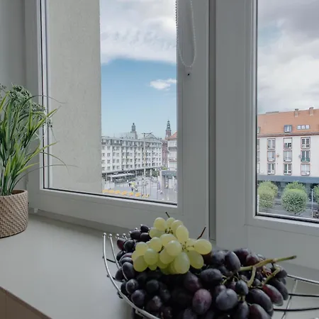 Widok 1 - 300 Metrow Od Rynku, Dwie Sypialnie, Balkon W Sercu Wroclawia, Fair Rentals